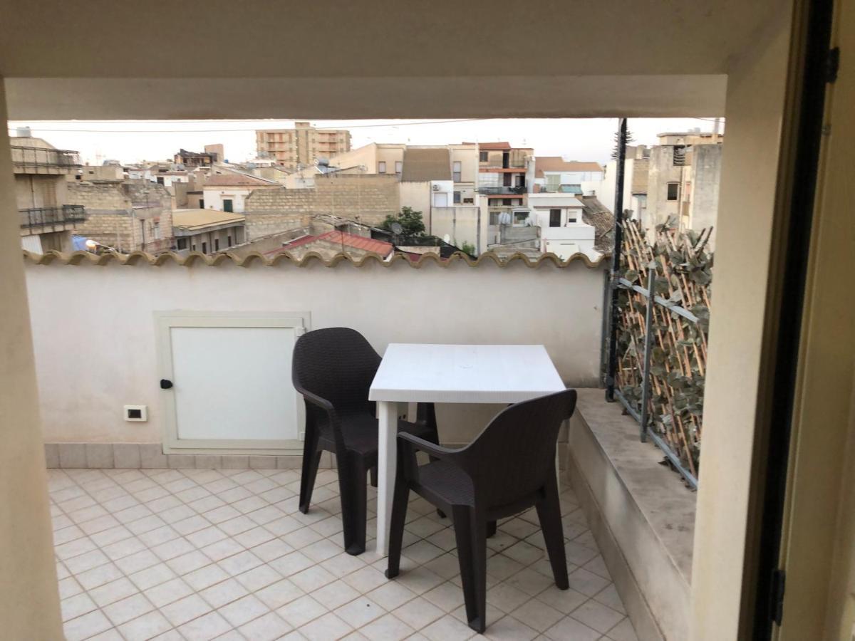 Mansarda Mentana Due Apartman Vittoria Kültér fotó