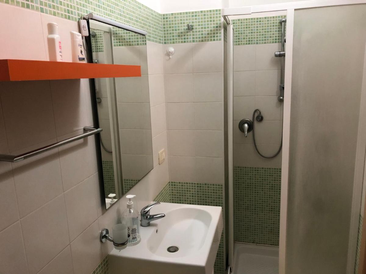 Mansarda Mentana Due Apartman Vittoria Kültér fotó