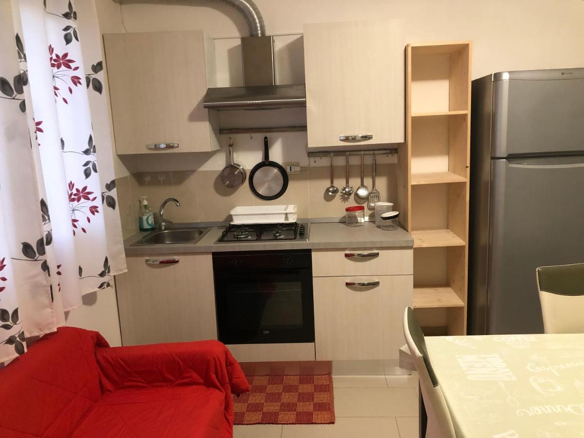 Mansarda Mentana Due Apartman Vittoria Kültér fotó